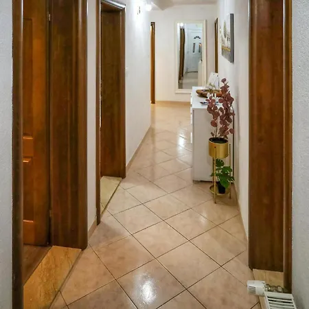 Holiday home Amazing In *